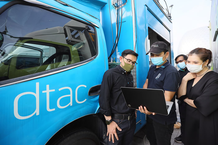 dtac Supports Internet at Field Hospital 00
